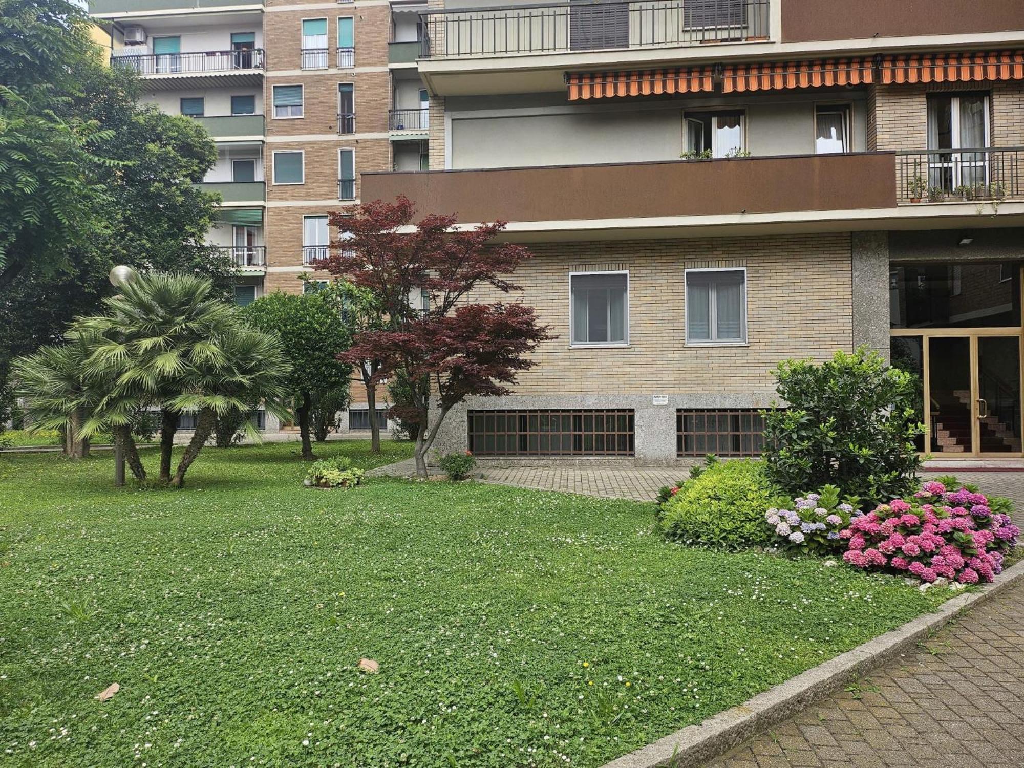 Hbhall Linate Apartment 米兰 外观 照片