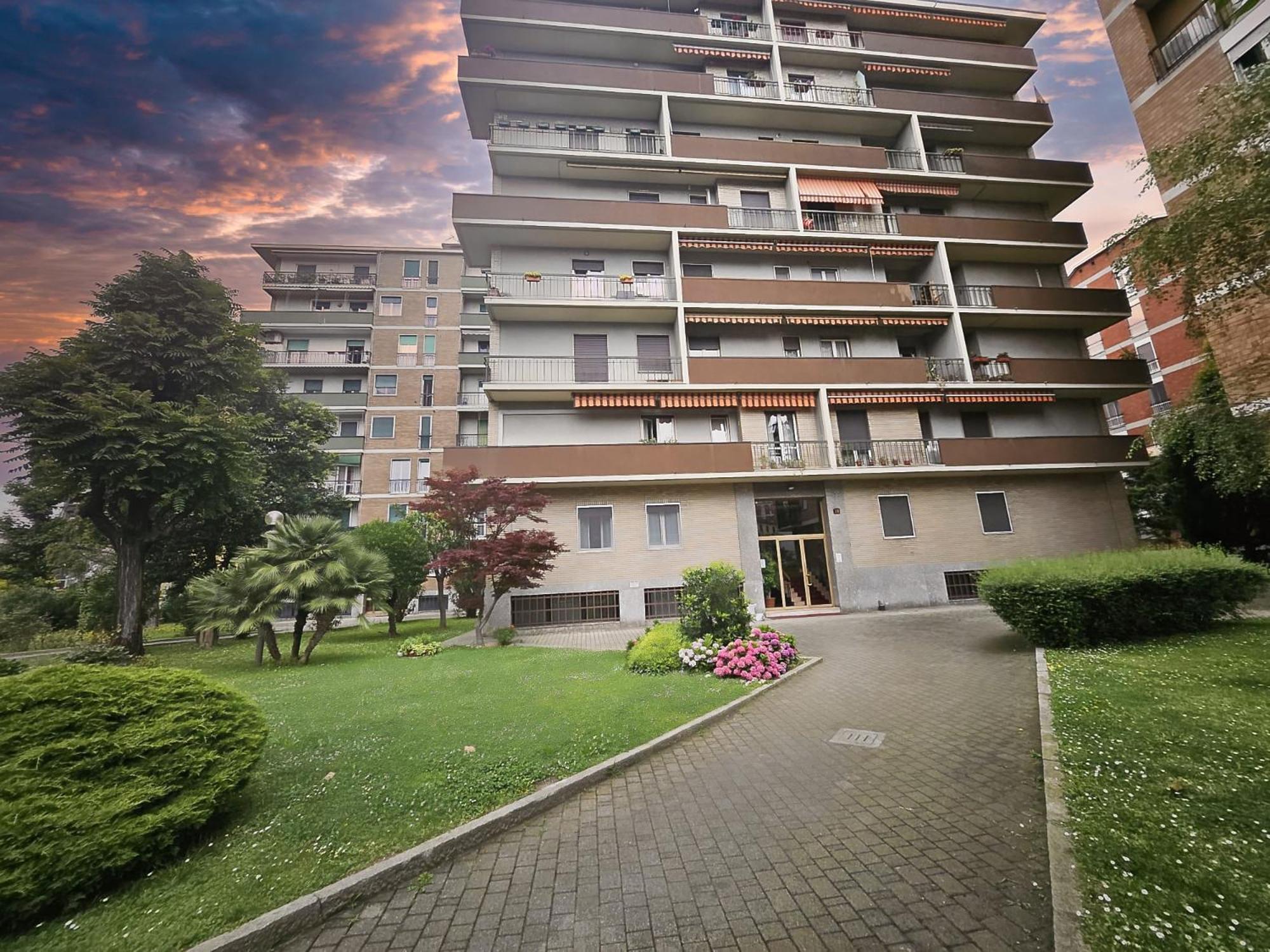 Hbhall Linate Apartment 米兰 外观 照片